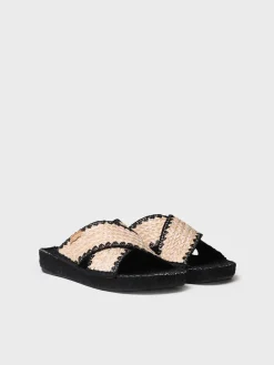 BERTA BLACK