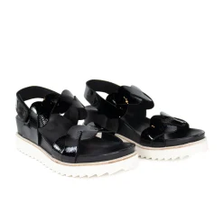 57572 BLACK PATENT
