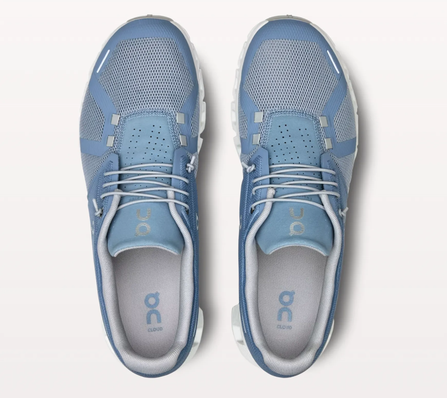CLOUD5 MEN CHAMBRAY/WHITE