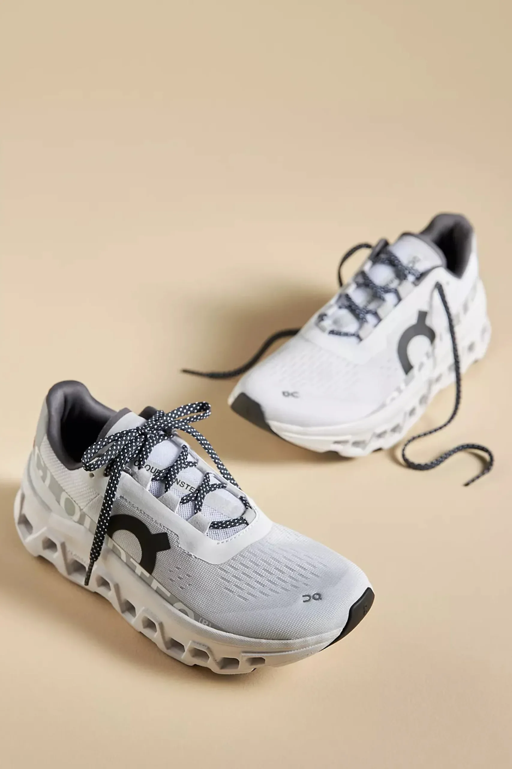 CLOUDMONSTER WOMEN ALL WHITE