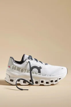 CLOUDMONSTER WOMEN ALL WHITE