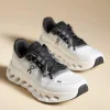 CLOUDTILT WOMEN BLACK/IVORY