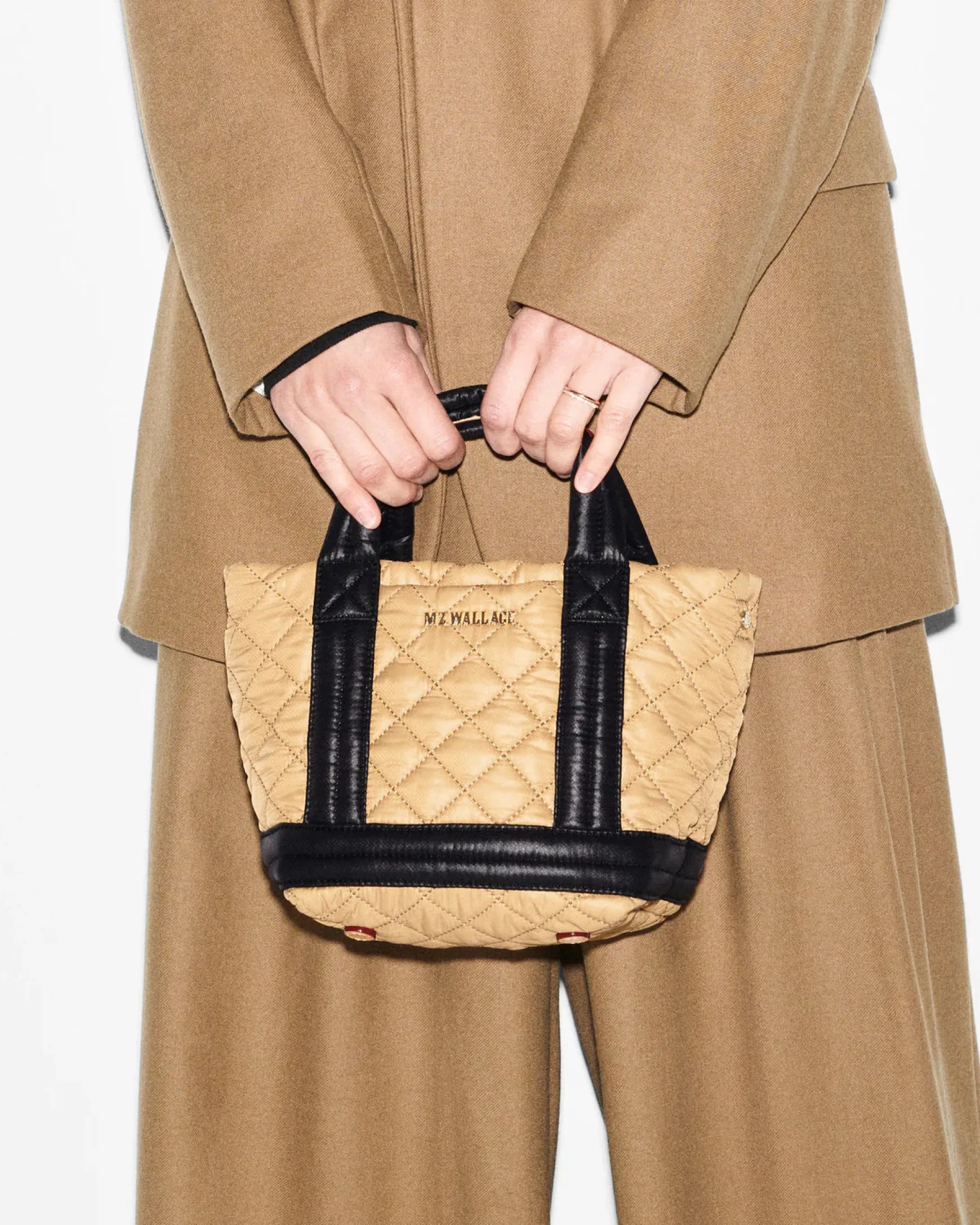 EMPIRE MINI TOTE CAMEL/BLK
