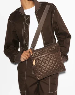 METRO FLAT CROSSBODY WALNUT