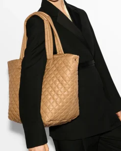 METRO MEDIUM TOTE DELUXE CARAMEL