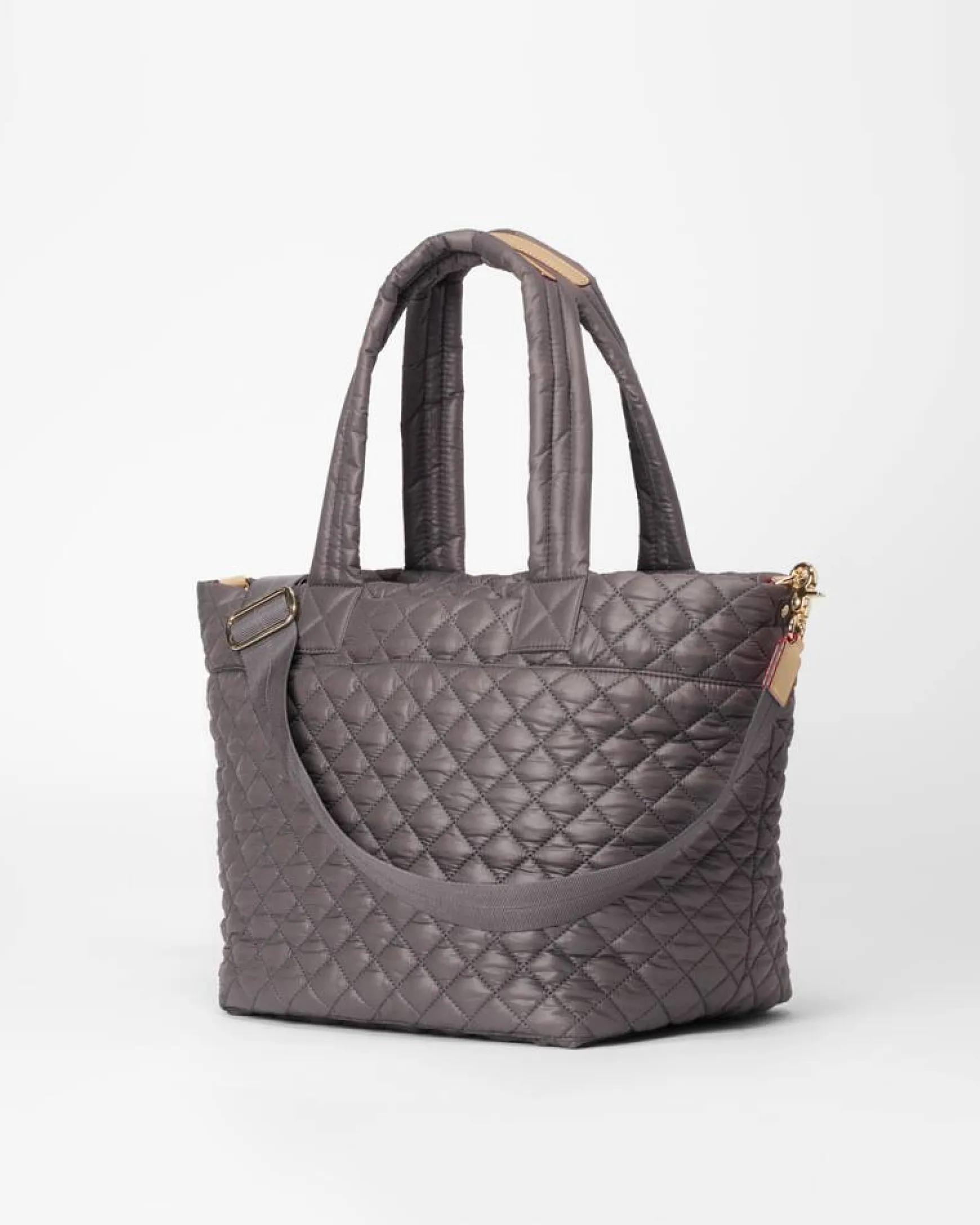 METRO MEDIUM TOTE DELUXE MAGNET