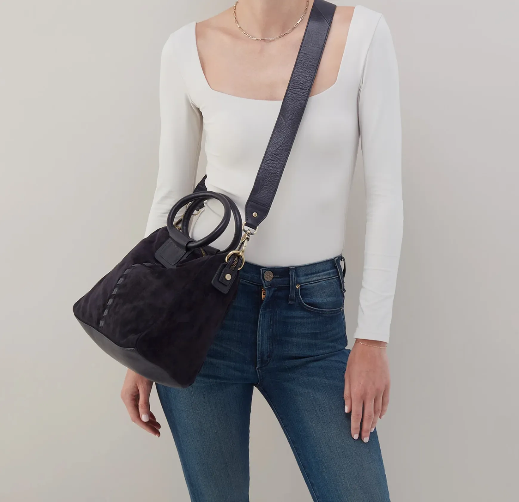 SHEILA MEDIUM SATCHEL NAVY SUEDE